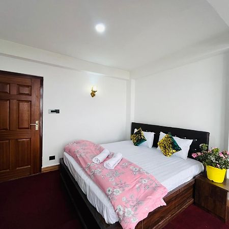 Shalom Inn Home Stay 大吉岭 外观 照片