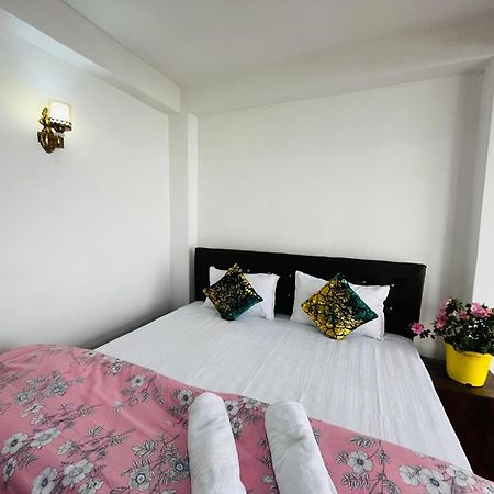 Shalom Inn Home Stay 大吉岭 外观 照片