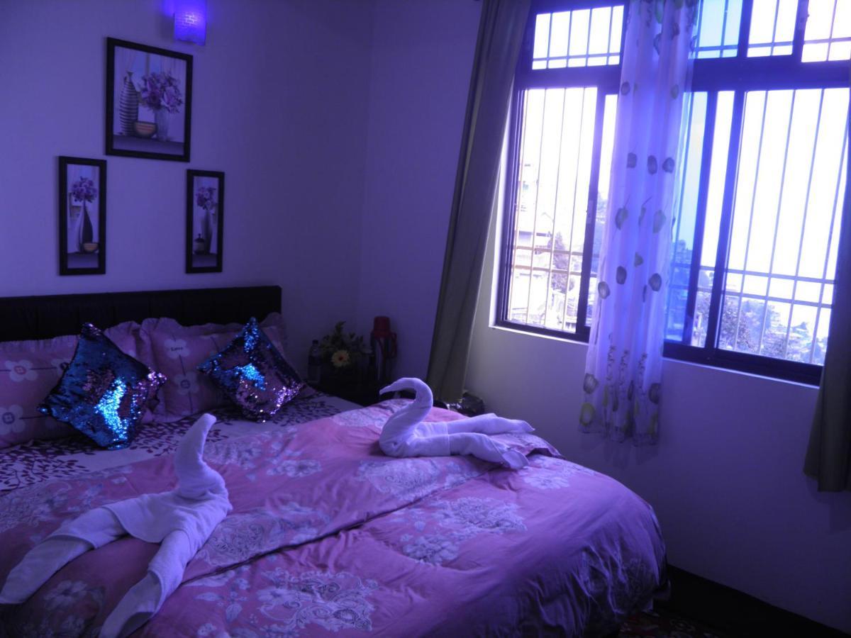 Shalom Inn Home Stay 大吉岭 外观 照片
