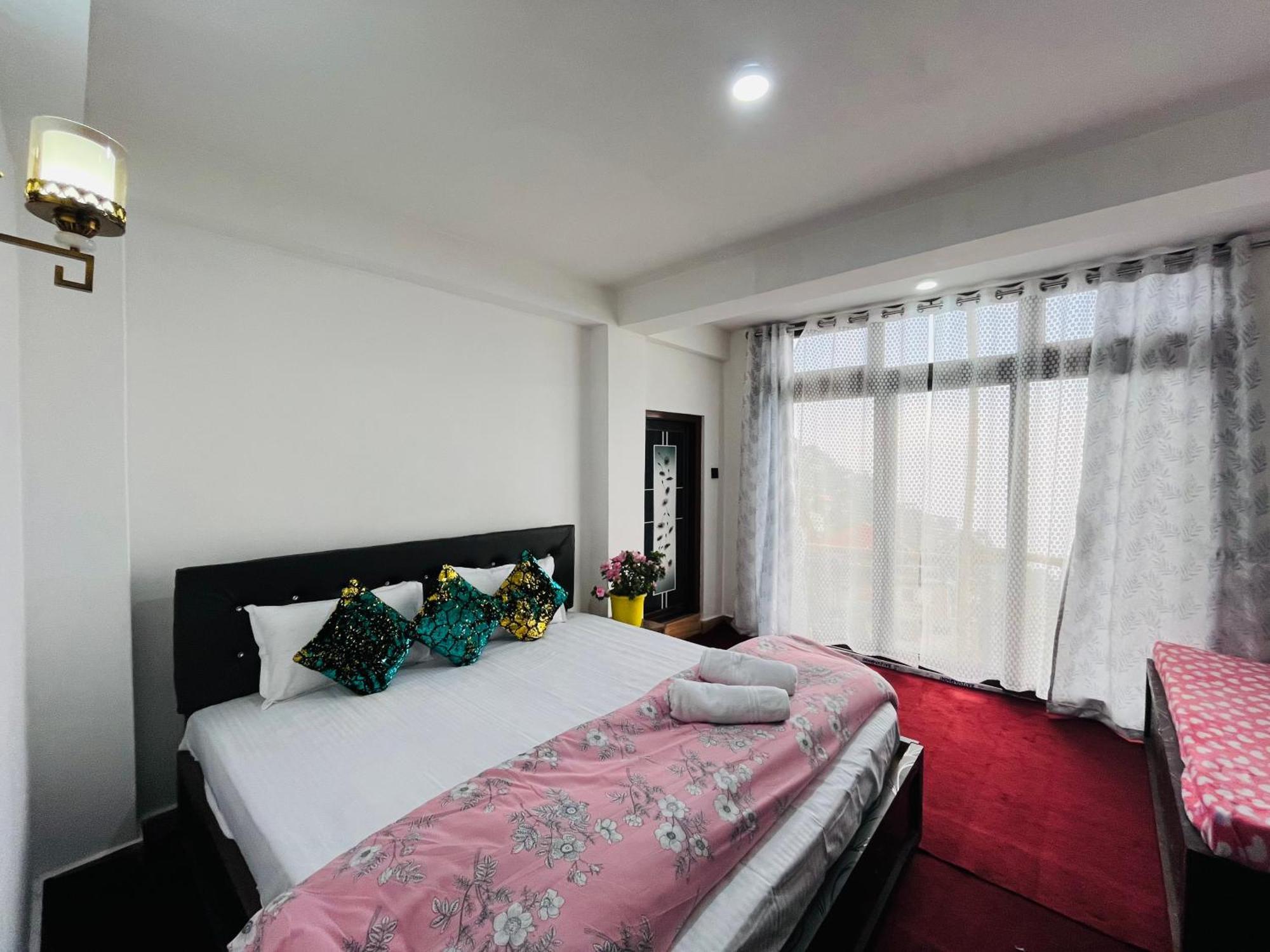 Shalom Inn Home Stay 大吉岭 外观 照片