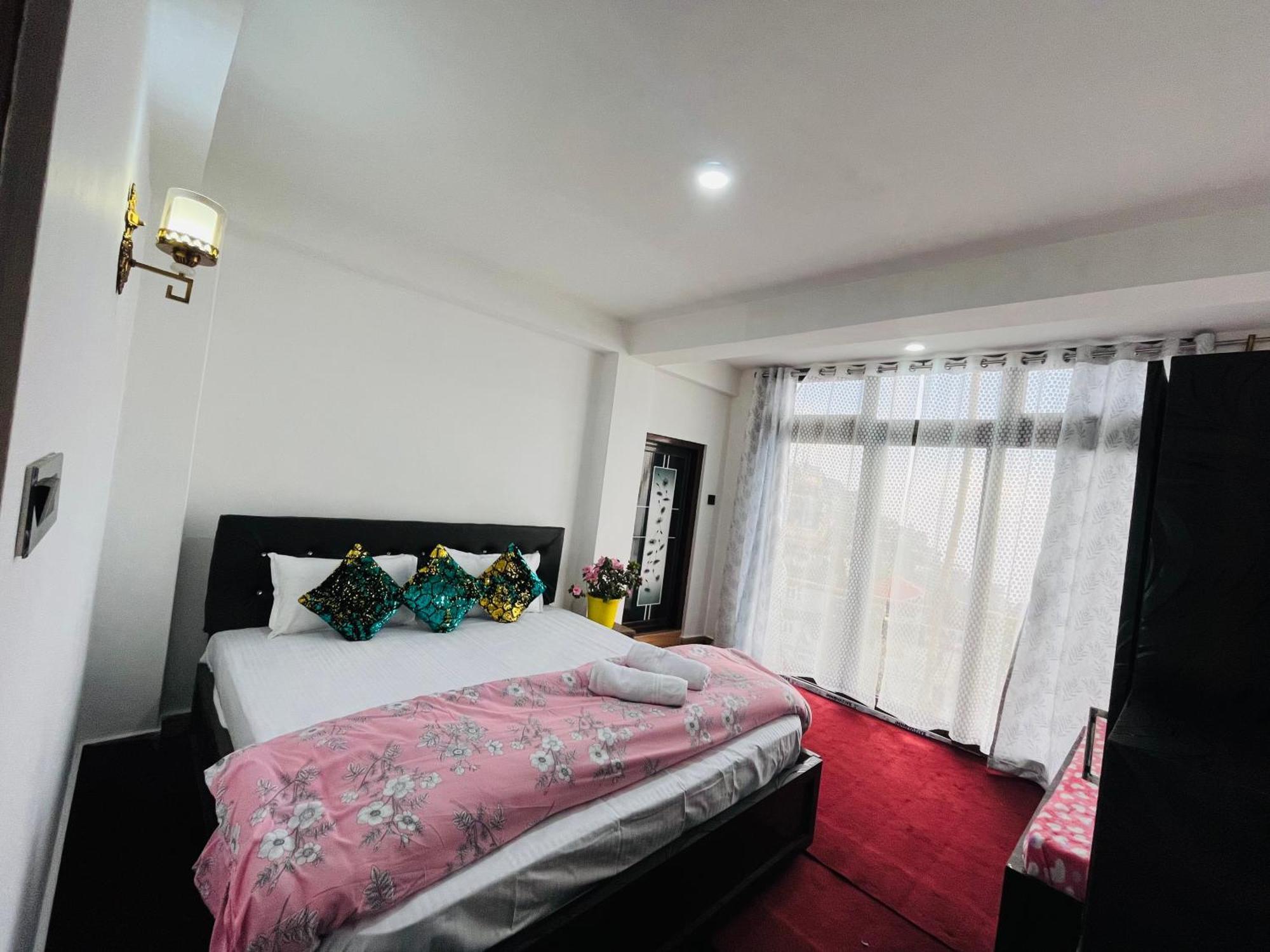 Shalom Inn Home Stay 大吉岭 外观 照片