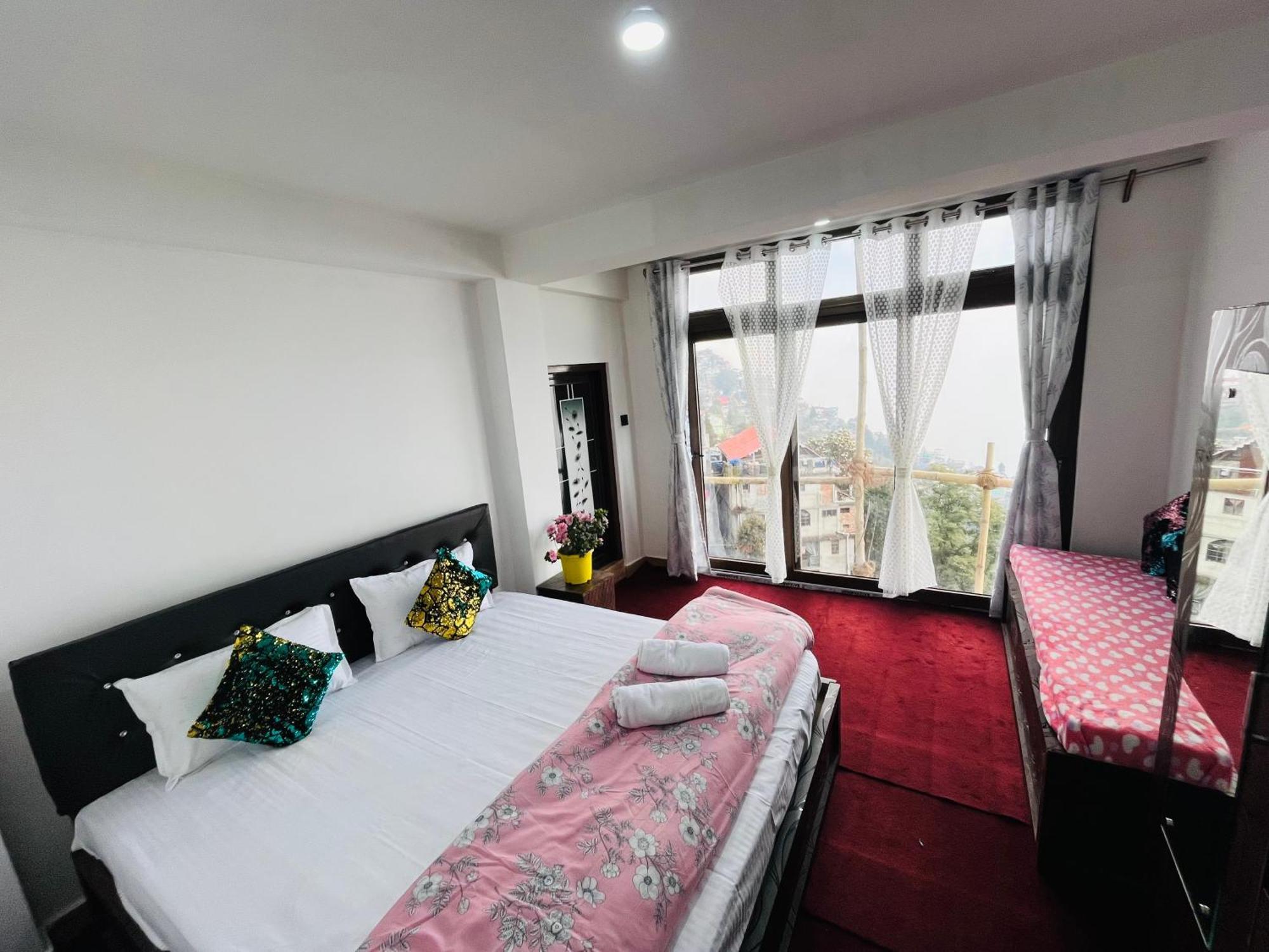 Shalom Inn Home Stay 大吉岭 外观 照片