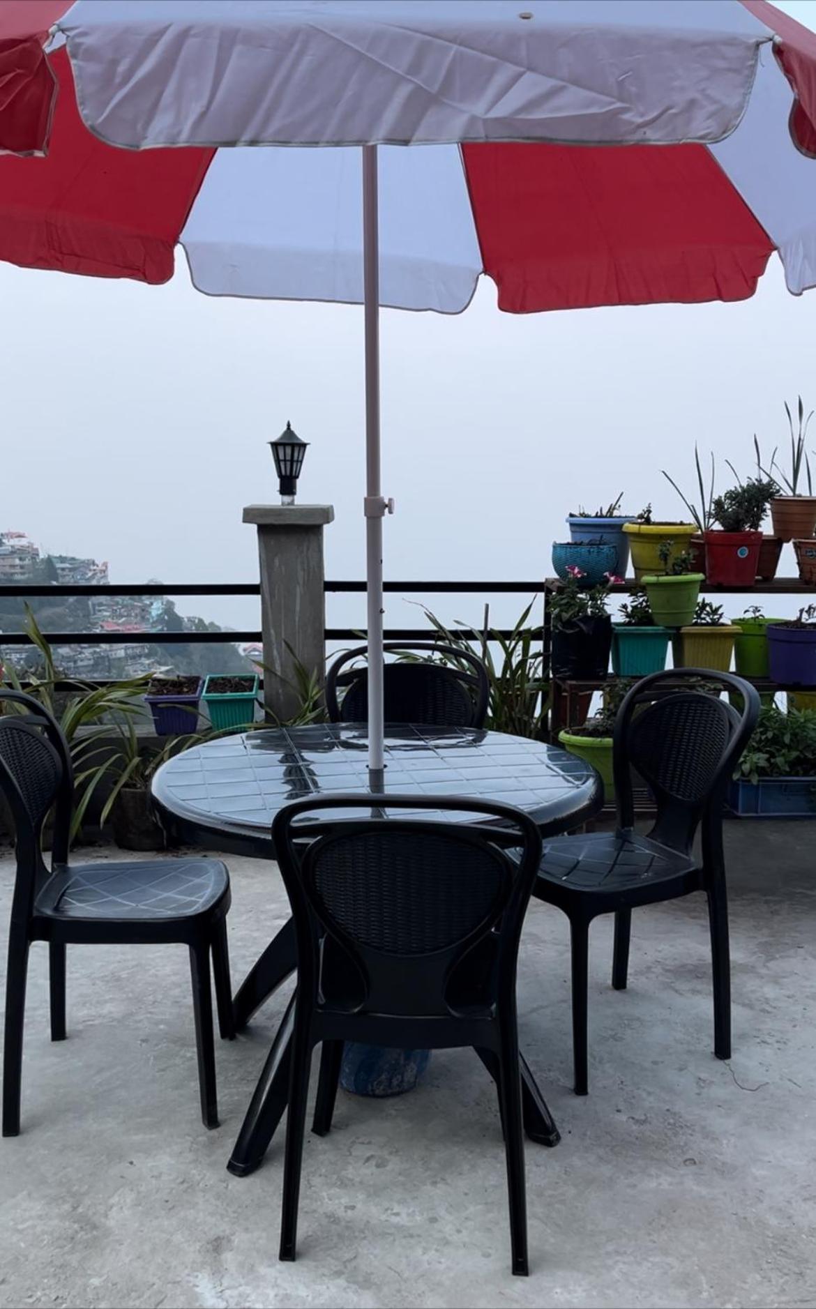 Shalom Inn Home Stay 大吉岭 外观 照片