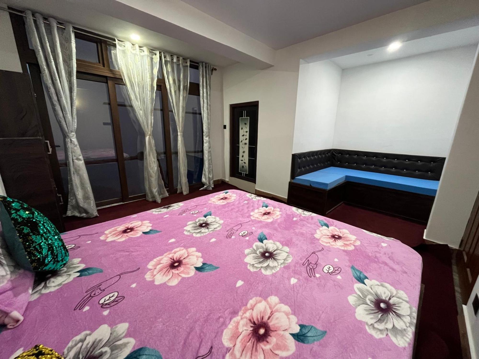 Shalom Inn Home Stay 大吉岭 外观 照片