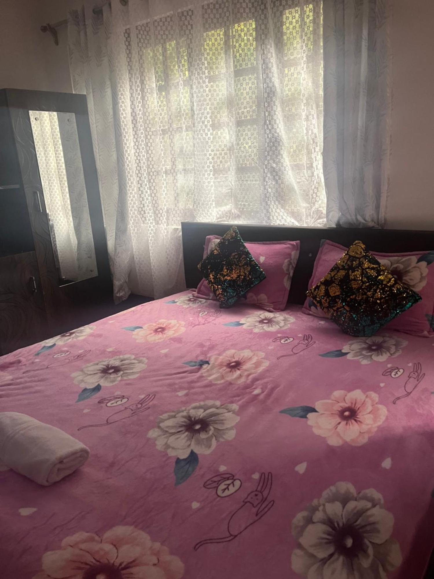 Shalom Inn Home Stay 大吉岭 外观 照片