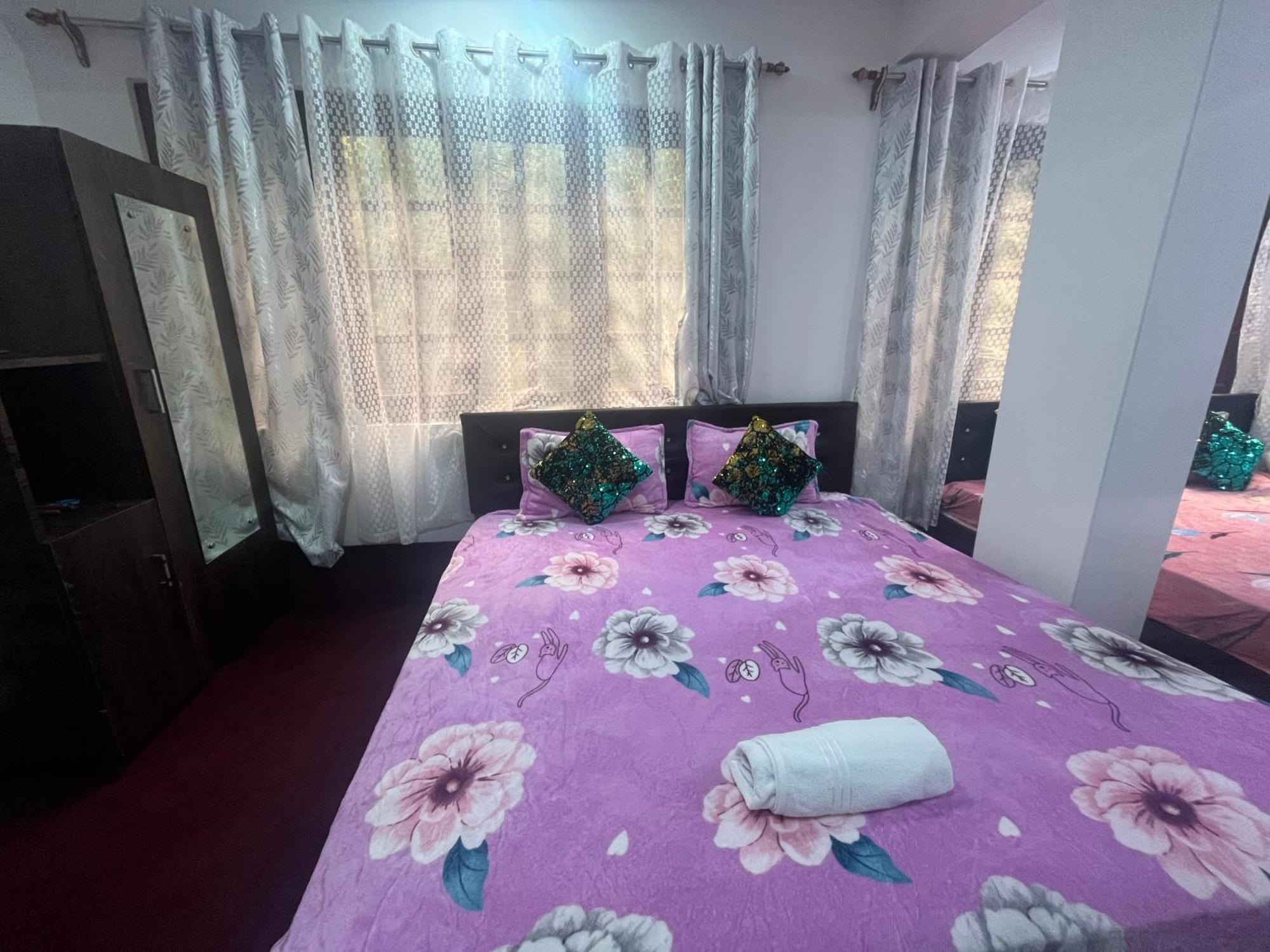 Shalom Inn Home Stay 大吉岭 外观 照片